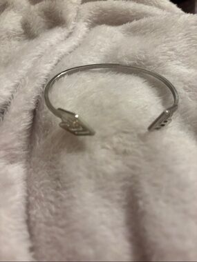 Plunder Silver Arrow Tip Open Cuff Bracelet